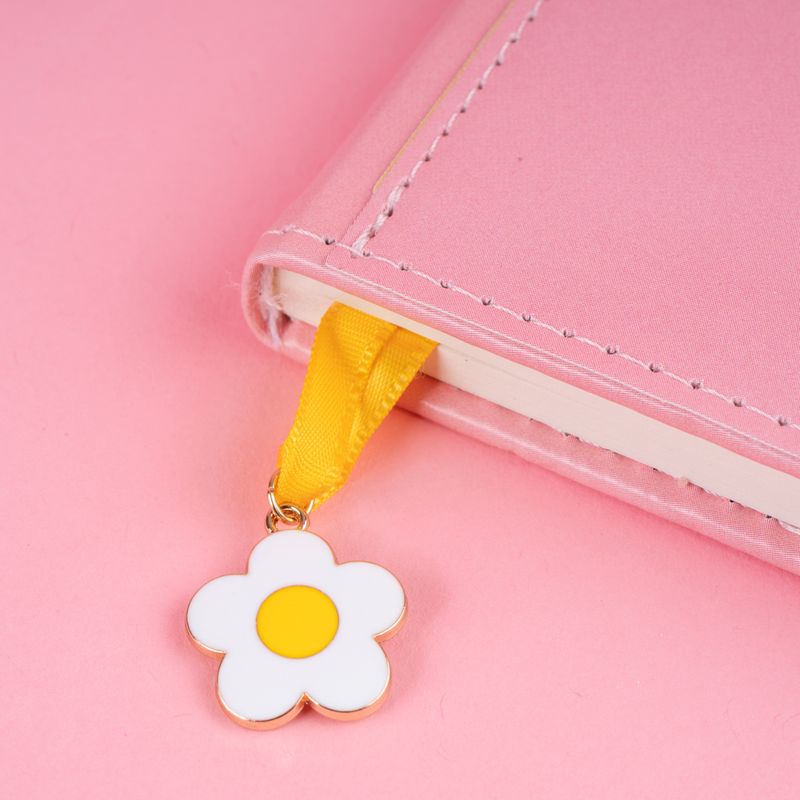 Cuadernos-colecci-n-daisy-tapa-dura-de-bolsillo-a5-14-8x21cm-80-hojas-pdq-serie-minions-Minions-3-22825