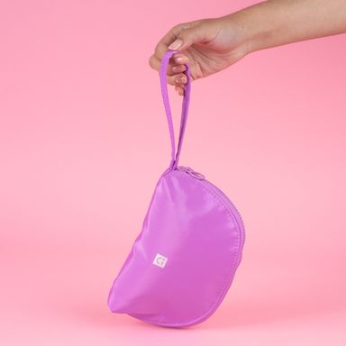Cosmetiquera miniso serie basicos de nylon media luna lila -  Miniso