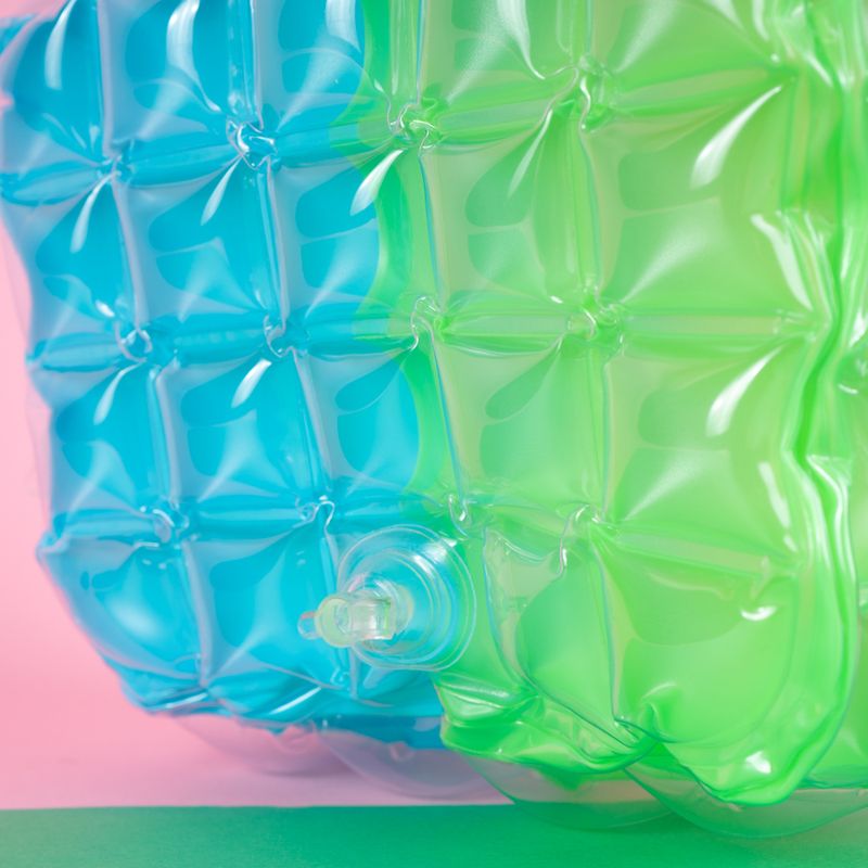 Cartuchera-de-color-contrastado-verde-serie-summer-colors-Miniso-3-23245