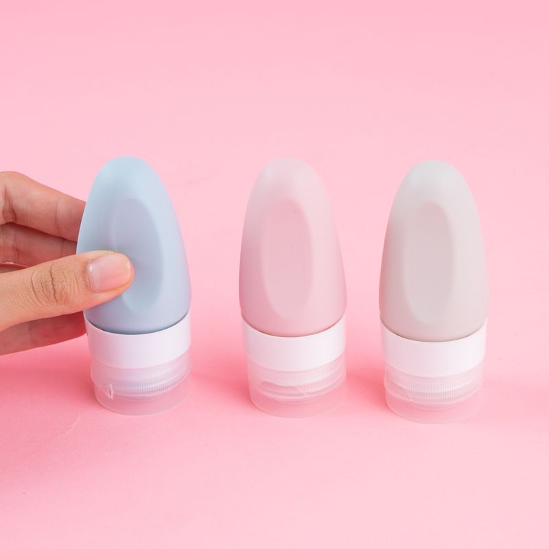 Botellas-de-viaje-de-silicona-de-40-ml-forma-de-bala-Miniso-2-23255