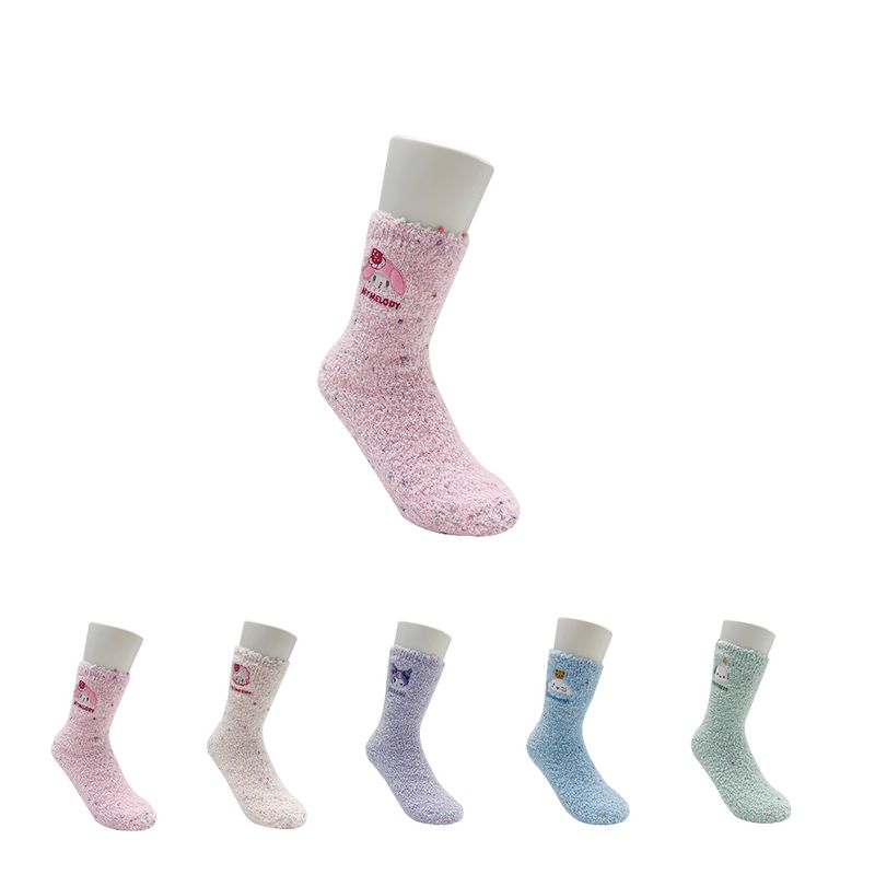 Medias-afelpadas-sanrio-chispas-de-colores-Sanrio-1-21831