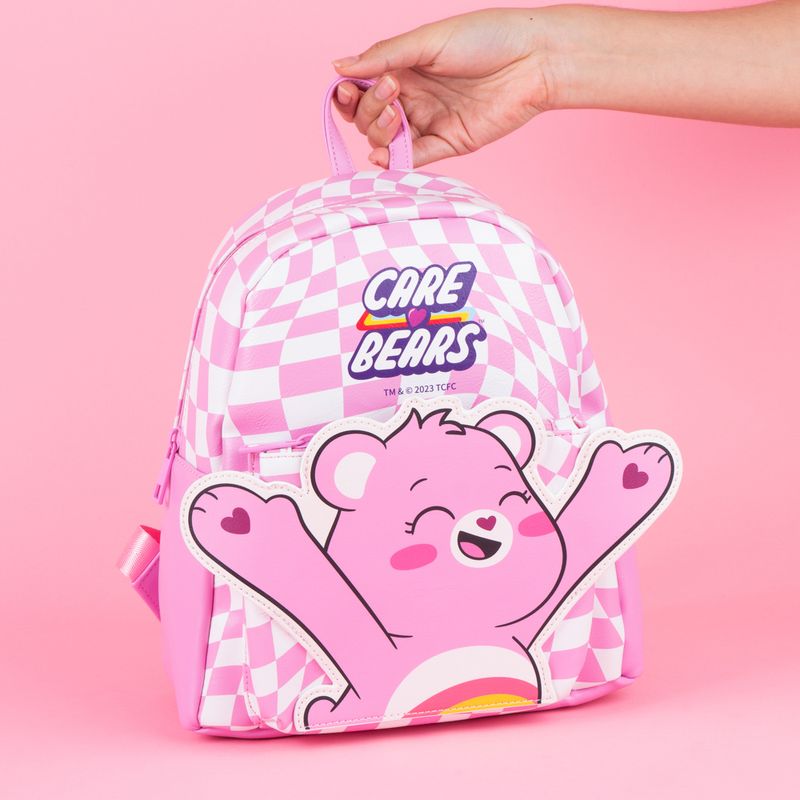 Mochila-de-moda-colecci-n-care-bears-cuadros-blanco-y-rosa-Care-Bears-2-23522