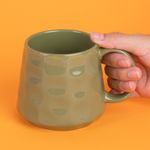 Taza-con-relieve-de-color-solido-360-ml-verde-militar-Miniso-2-23529