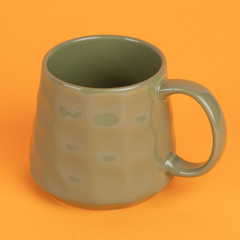 Taza-con-relieve-de-color-solido-360-ml-verde-militar-Miniso-4-23529