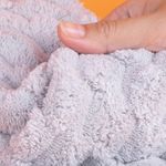 Toalla-de-ba-o-de-microfibra-75cm-x-35cm-cuadros-gris-Miniso-5-23545