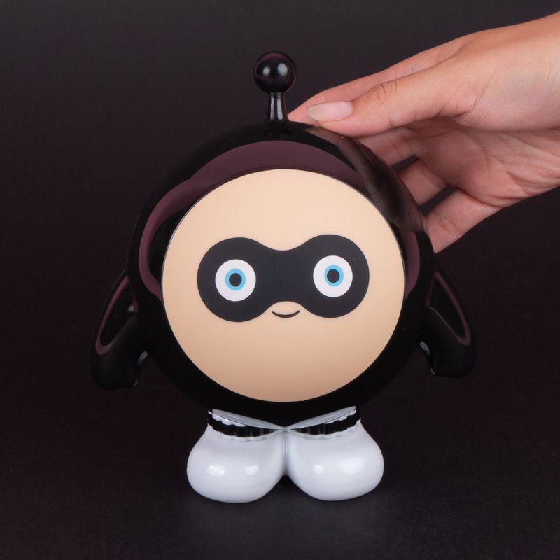 Set-para-jugar-alcanc-a-figura-01-negro-serie-egg-party-Egg-Party-2-23768