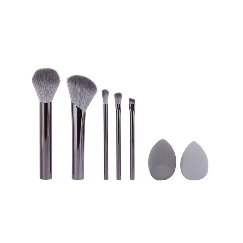 Brocha-de-maquillaje-y-esponja-de-maquillaje-7-piezas-gris-Miniso-1-24258