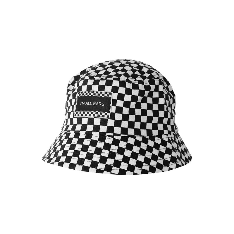 Sombrero-de-cubo-miniso-cuadros-negros-Miniso-1-23837