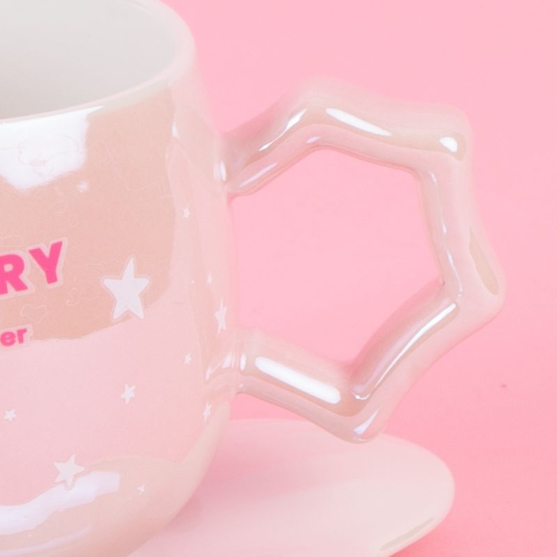 Taza-de-cer-mica-serie-hologr-fica-con-posavasos-y-cuchara-220-ml-rosa-Miniso-3-22080