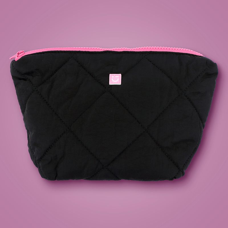 Cosmetiquera-miniso-acolchada-rombos-negro-Miniso-2-23136