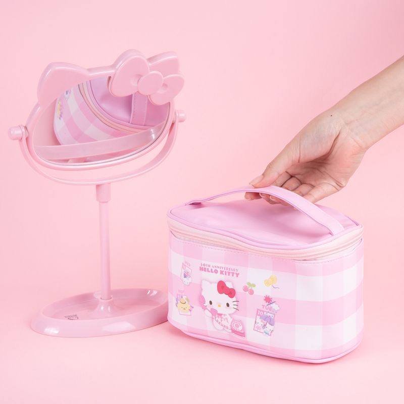 Cosmetiquera-tipo-neceser-sanrio-serie-50-aniversario-kitty-Sanrio-2-24735