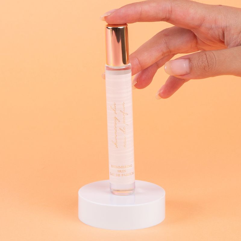 Perfume-de-bolsillo-para-mujer-shimmering-skin-10ml-Sanrio-2-24922