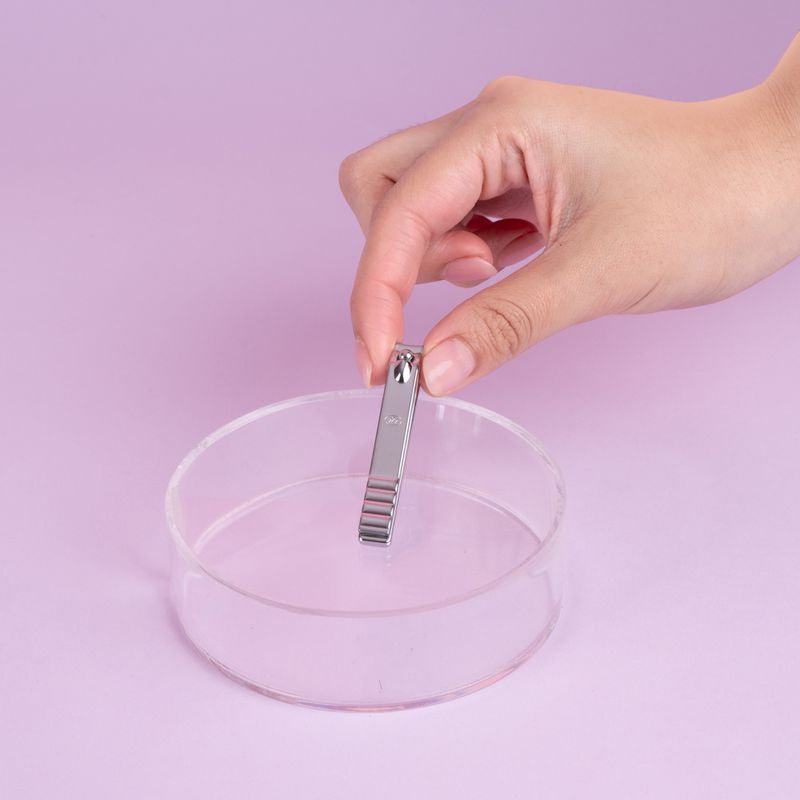 Corta-u-as-a-prueba-de-salpicaduras-para-ni-os-serie-miniso-Miniso-2-24950