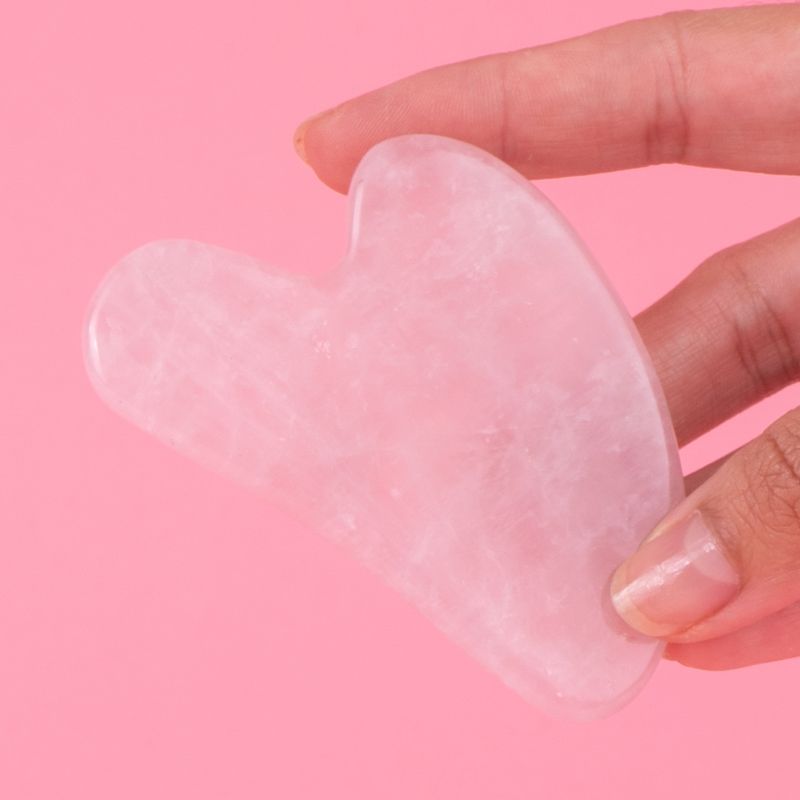 Masajeador-facial-rosa-forma-de-coraz-n-Miniso-2-25056