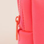 Cosmetiquera-miniso-tela-tipo-esponja-coral-Miniso-3-25086