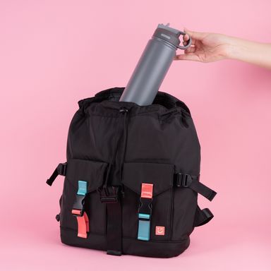 Mochila de moda miniso serie camping negro grande 41cm x 39cm -  Miniso
