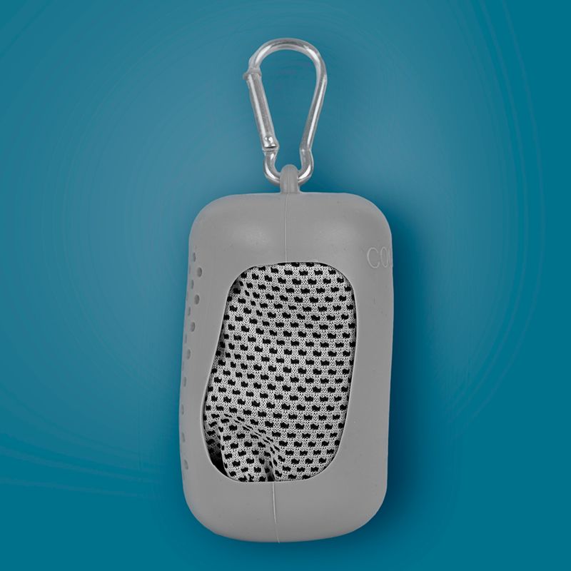 Toalla-deportiva-refrescante-miniso-sports-sports-capsule-gris-Miniso-2-25583
