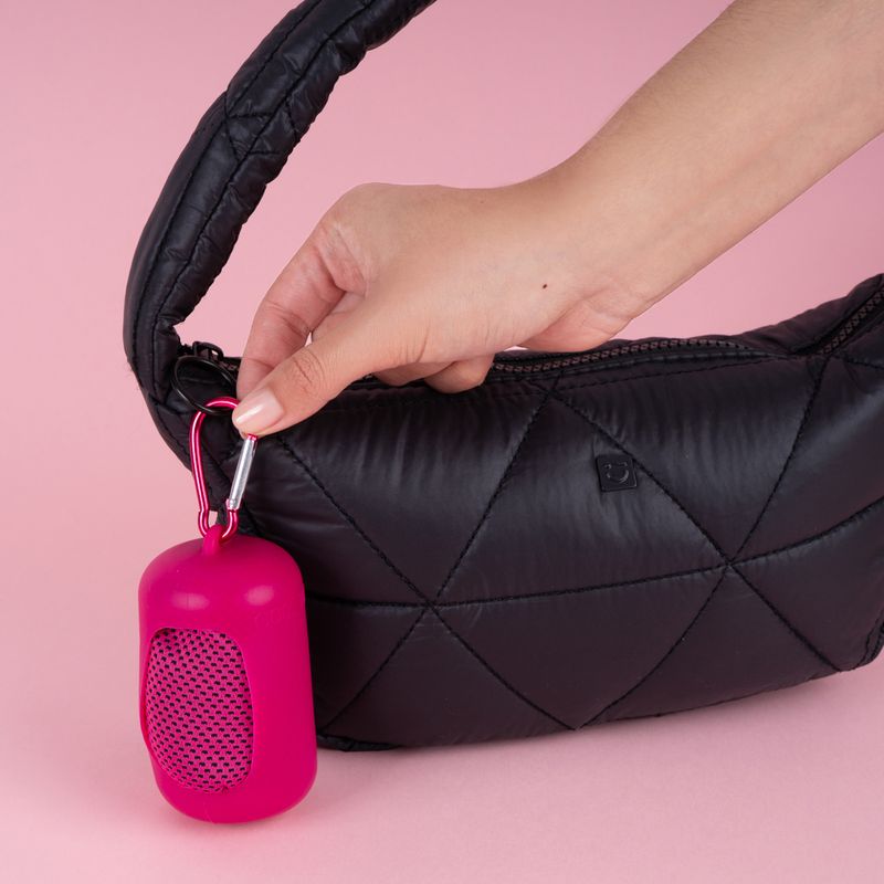 Toalla-deportiva-refrescante-miniso-sports-sports-capsule-rosa-Miniso-2-25584