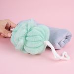 Esponja-de-ducha-de-doble-bola-verde-claro-Miniso-2-25615