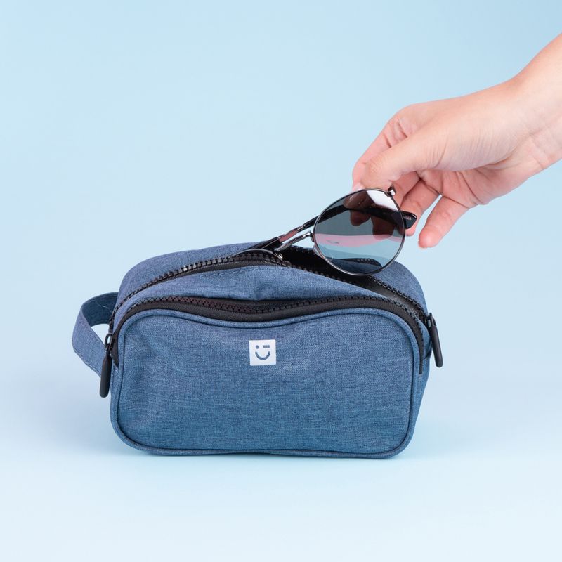 Cosmetiquera-miniso-unisex-doble-compartimento-azul-Miniso-2-25505