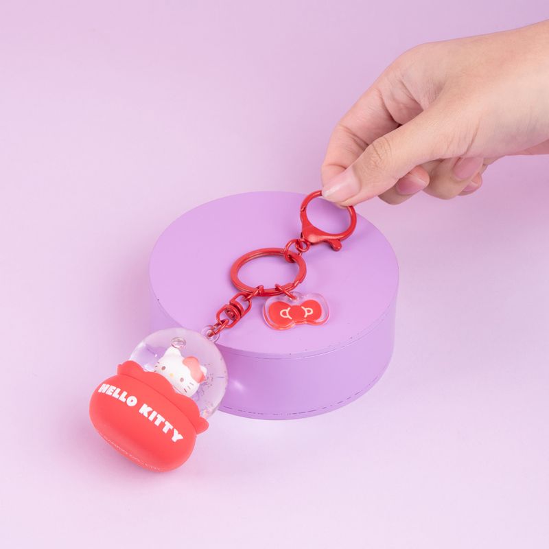Llavero-con-l-quido-sanrio-bola-de-cristal-hello-kity-Sanrio-2-25521