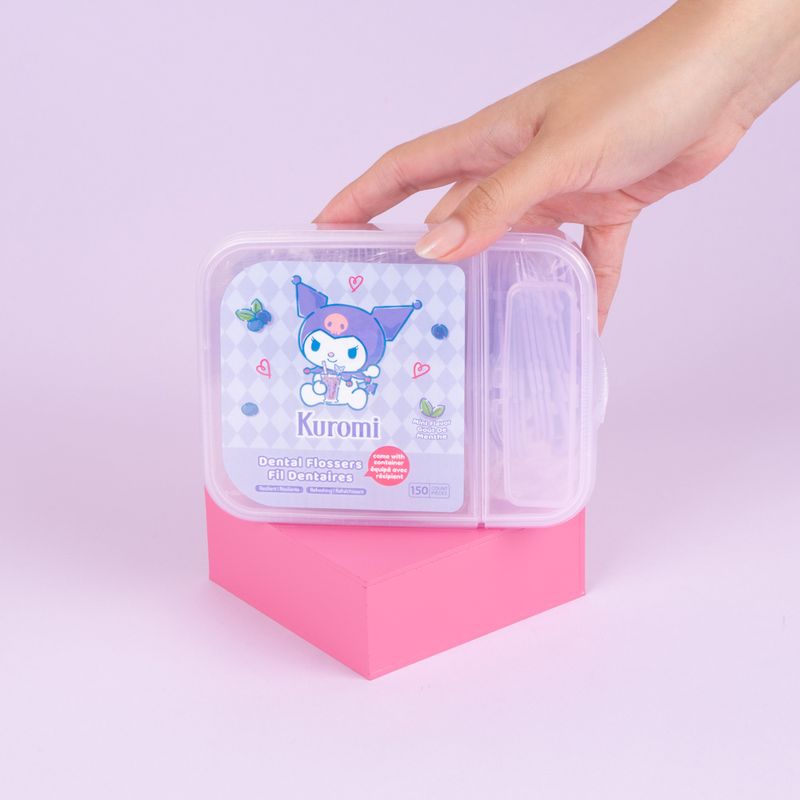 Hilo-dental-kuromi-extra-fino-con-sabor-a-menta-paquete-familiar-150-unidades-Sanrio-2-24358