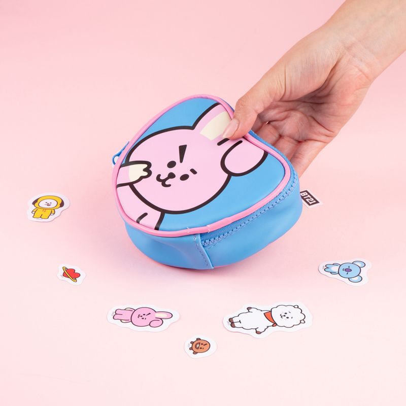 Monedero-colecci-n-bt21-coraz-n-detalle-en-contraste-cooky-BT21-2-25718