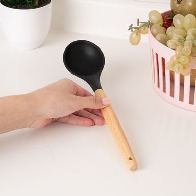 Utensilio de cocina cucharón de sopa pequeño silicona gris serie miniso -  Miniso