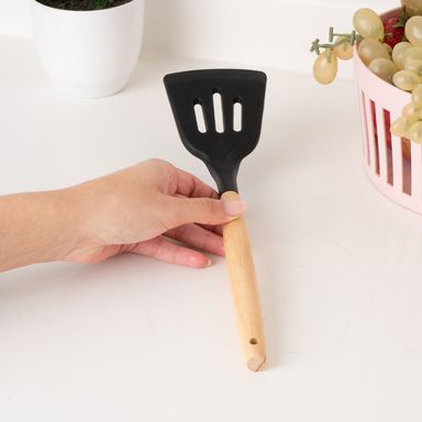 Utensilio de cocina turner ranurado silicona gris serie miniso -  Miniso