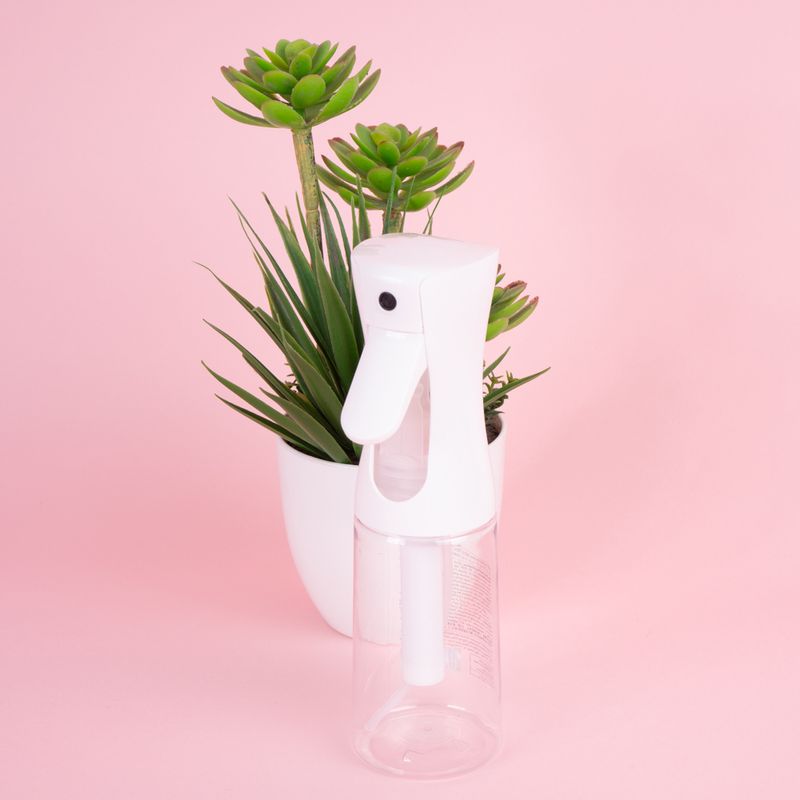 Botella-pulverizadora-grande-de-200-ml-blanca-Miniso-3-26229