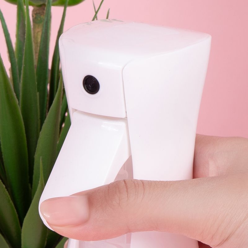 Botella-pulverizadora-grande-de-200-ml-blanca-Miniso-5-26229