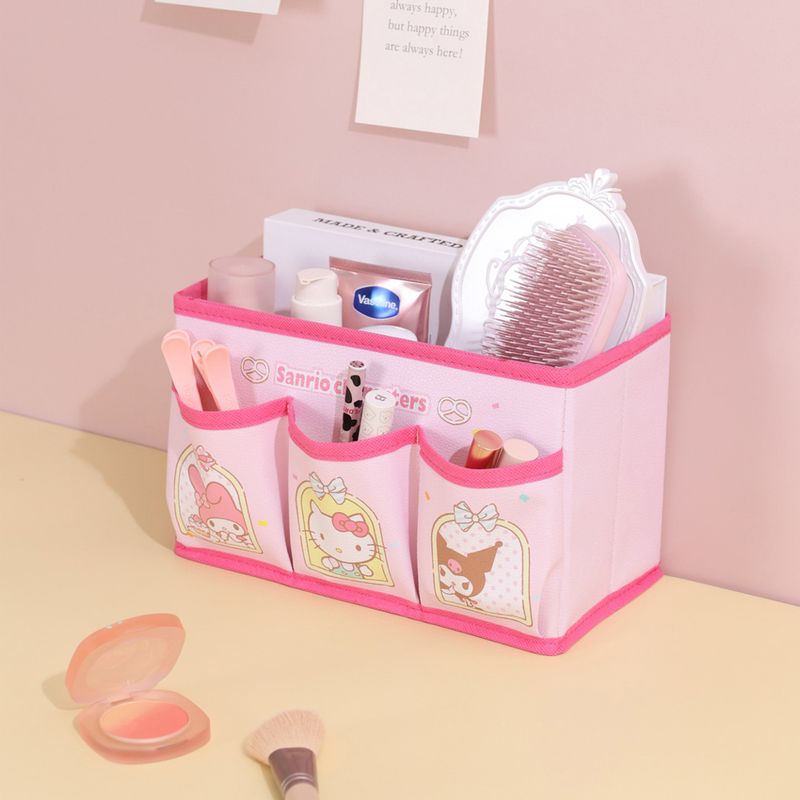Organizador-de-tela-sanrio-collection-con-3-bolsillos-laterales-rosa-Sanrio-2-17507