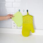 Ganchos-adhesivos-ovalados-8-piezas-verdes-serie-miniso-Miniso-2-26015