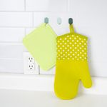 Ganchos-adhesivos-ovalados-8-piezas-verdes-serie-miniso-Miniso-3-26015