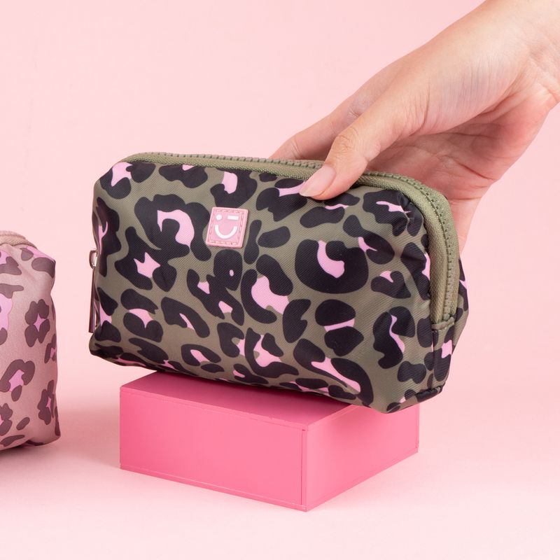Cosmetiquera-miniso-colecci-n-animal-print-verde-y-rosa-Miniso-2-25532