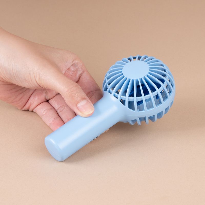 Ventilador-de-mano-miniso-1200-mah-serie-candy-azul-Miniso-2-26239