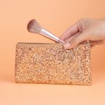 Brochas-de-maquillaje-con-bolsa-con-cremallera-6-piezas-doradas-Miniso-3-24257