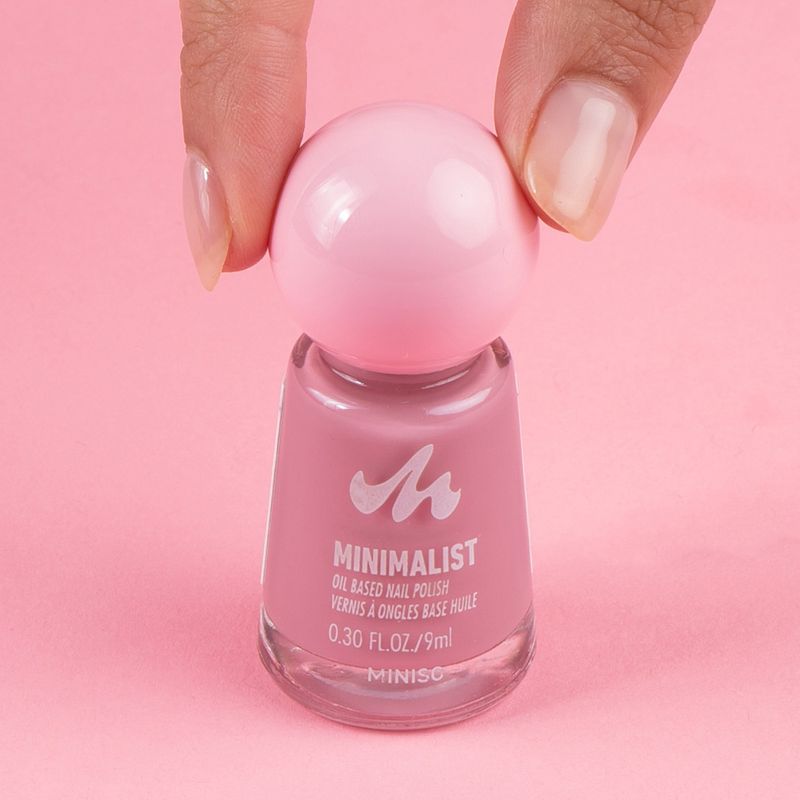 Esmalte-de-u-as-a-base-de-aceite-minimalist-series-13-Minimalist-2-26551