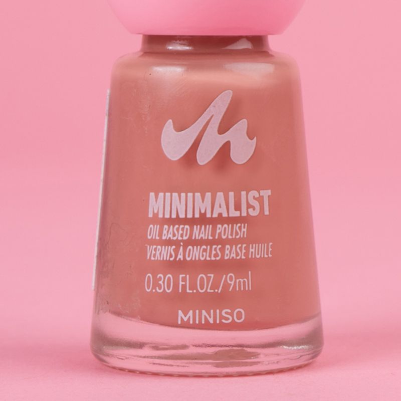 Esmalte-de-u-as-a-base-de-aceite-minimalist-series-28-Minimalist-3-26554