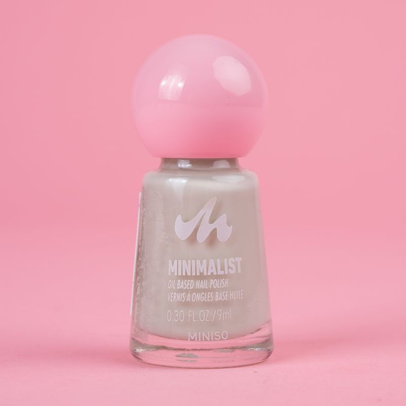 Esmalte-de-u-as-a-base-de-aceite-minimalist-series-21-Minimalist-5-26560
