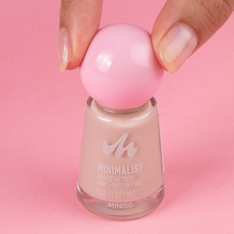 Esmalte-de-u-as-a-base-de-aceite-minimalist-series-03-Minimalist-2-26561