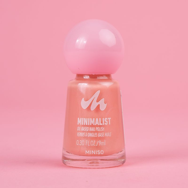 Esmalte-de-u-as-a-base-de-aceite-minimalist-series-04-Minimalist-5-26569