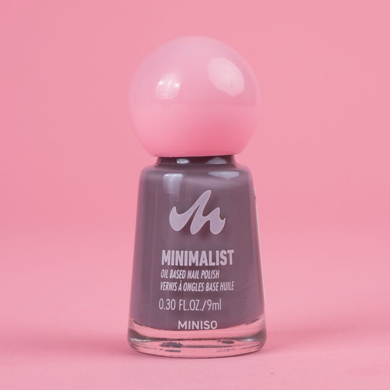 Esmalte-de-u-as-a-base-de-aceite-minimalist-series-25-Minimalist-5-26570
