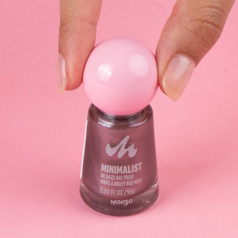 Esmalte-de-u-as-a-base-de-aceite-minimalist-series-24-Minimalist-2-26572