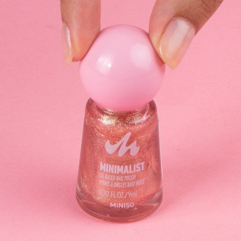 Esmalte-de-u-as-a-base-de-aceite-minimalist-series-09-Minimalist-2-26574