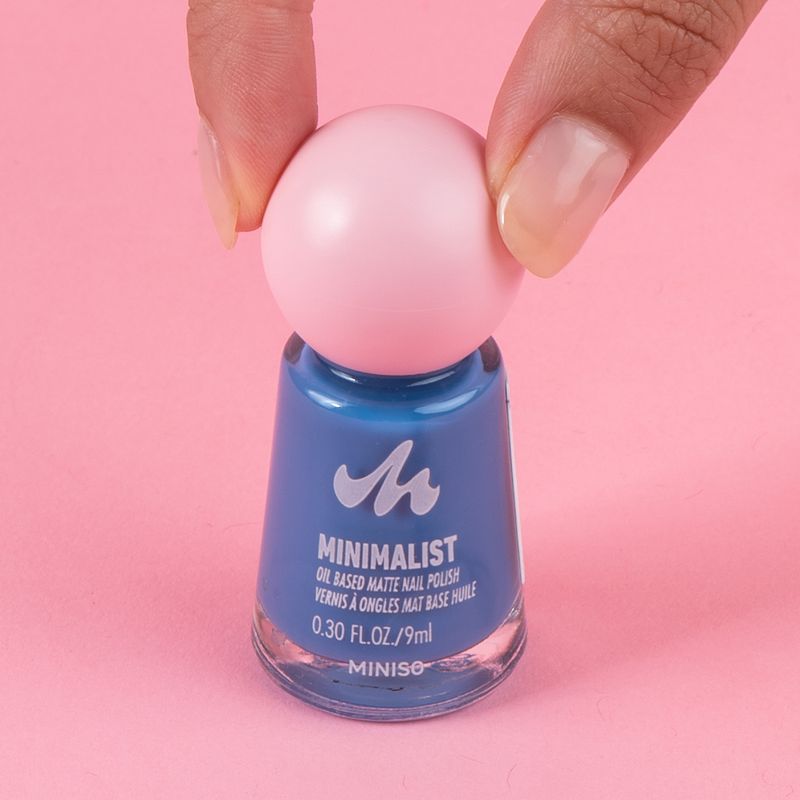 Esmalte-de-u-as-a-base-de-aceite-matte-minimalist-series-m12-Minimalist-2-26593
