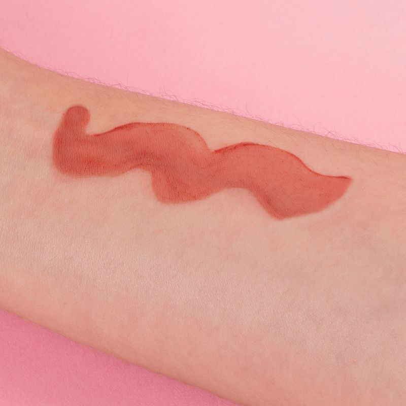L-piz-labial-l-quido-brillante-minimalist-serie-05-Minimalist-2-26625