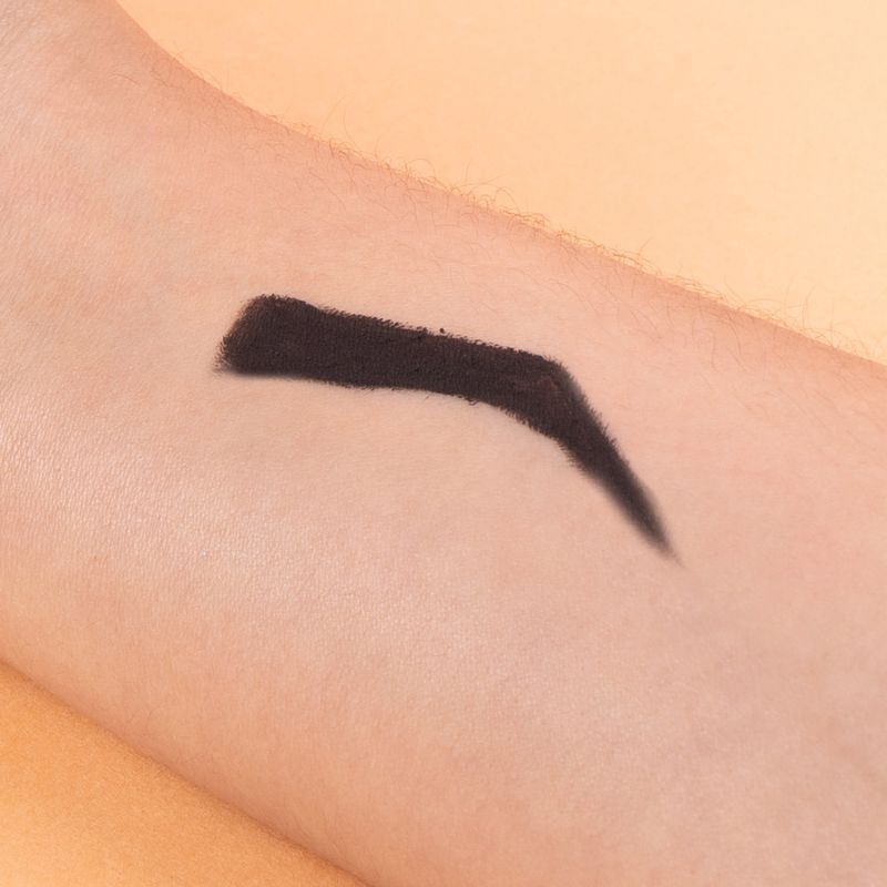 Delineador-de-ojos-en-cremaminimalist-serie-01-negro-Minimalist-2-26527