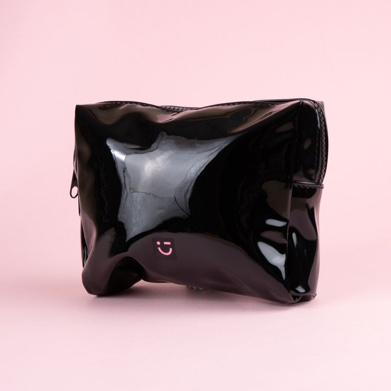 Cosmetiquera-miniso-tipo-charol-negro-Miniso-3-26507