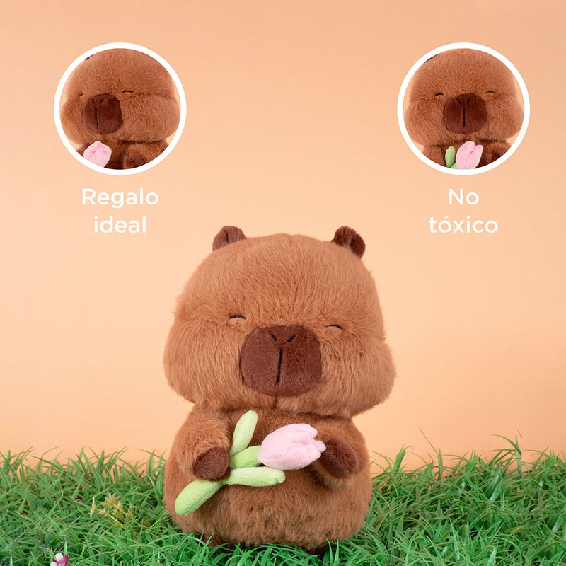 Peluche-con-flores-en-la-mano-serie-kapibala-Miniso-6-26835
